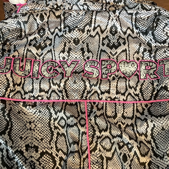 Juicy Couture Sport Windbreaker Jacket NWT - Picture 4 of 7